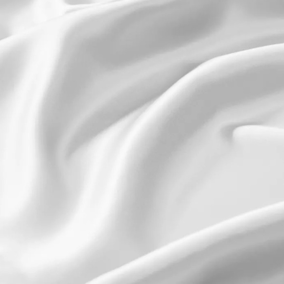 Madison Park Silk 100% Mulberry Standard Pillowcase - Picture 4 of 7